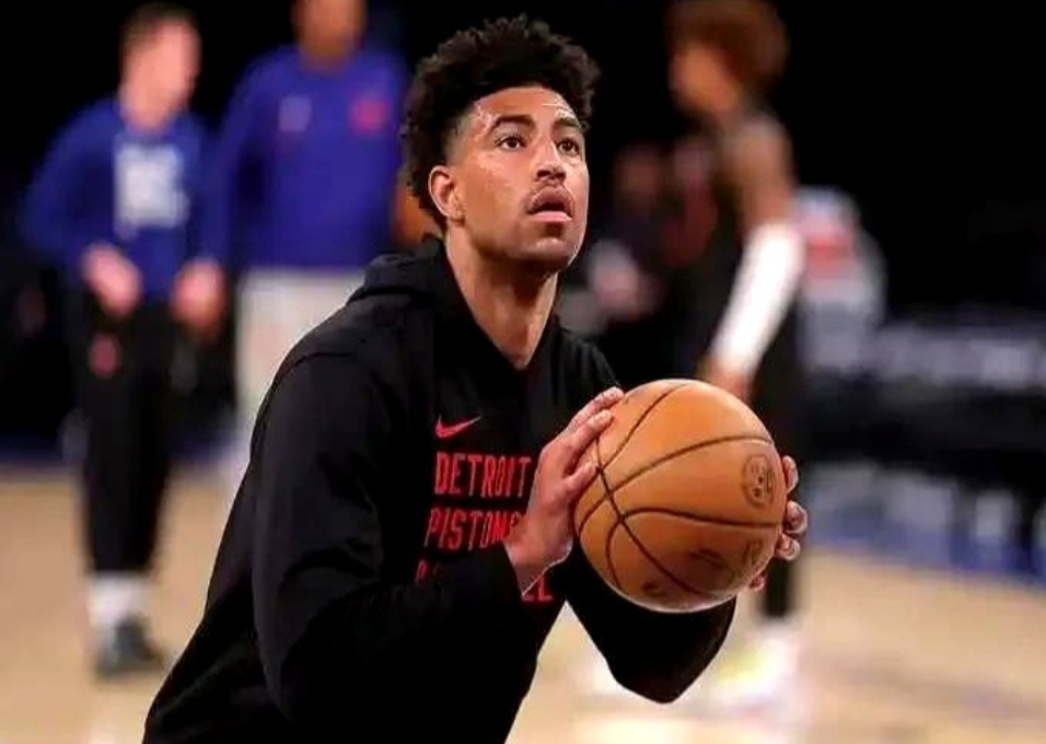 包含风云突变！休斯敦火箭转会期外线爆发；意甲版图或变；球迷炸锅；赛程密集仍需轮换的词条